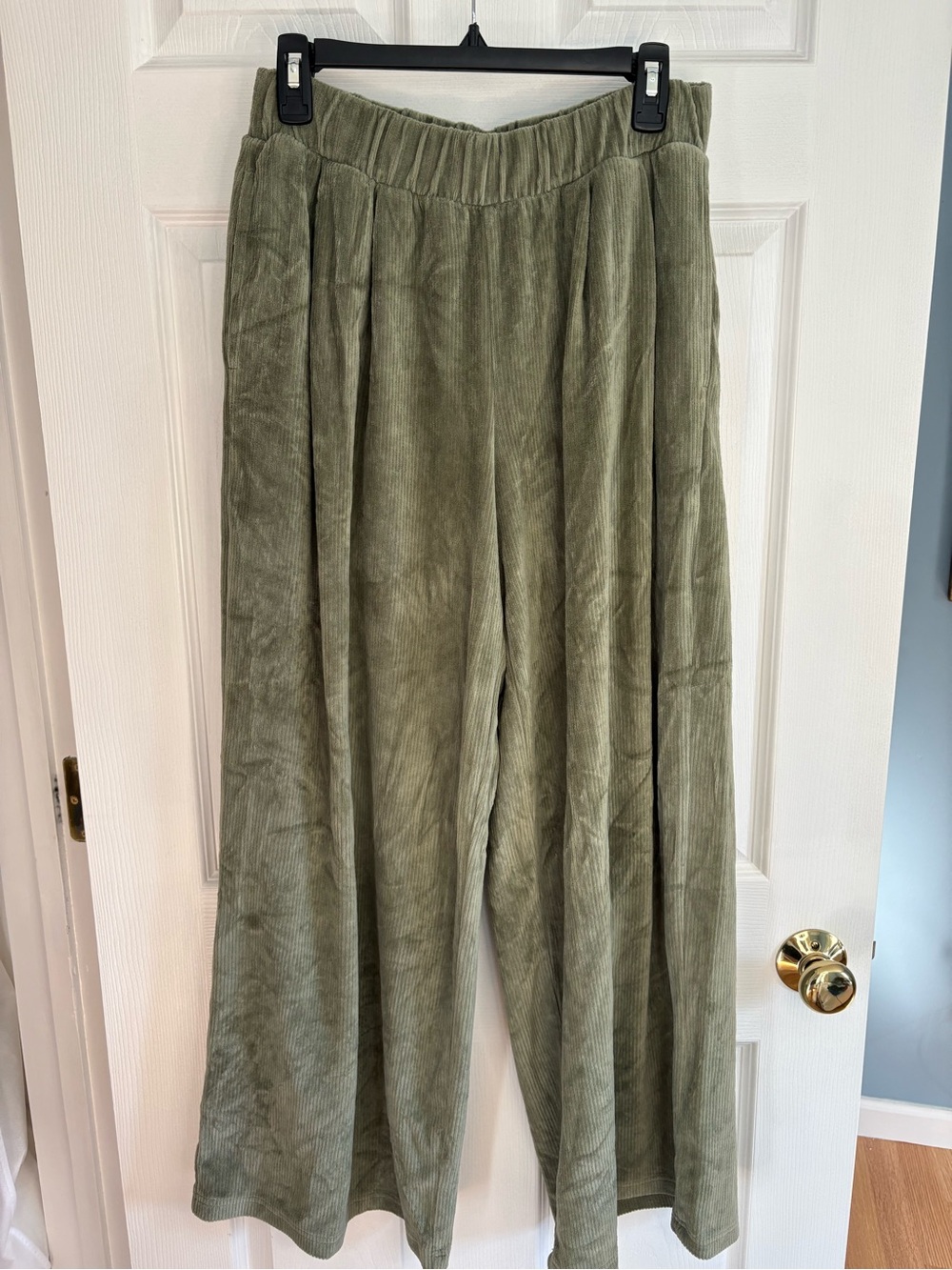 Aerie Wide-Leg Corduroy Pants